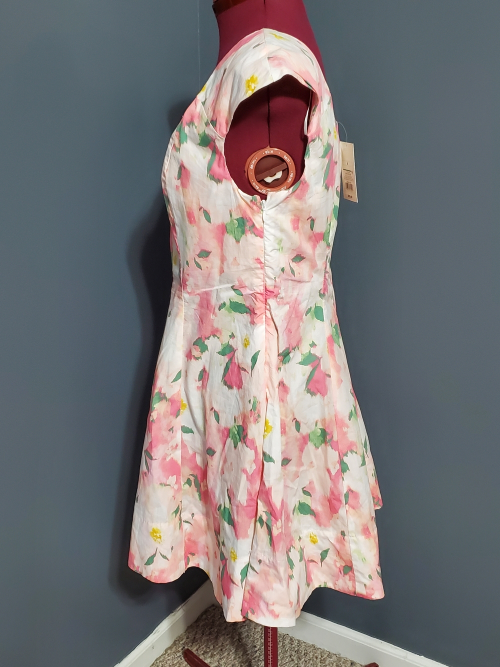 NWT a new day Pink Cream Floral Scoop-Neck Mini Dress Fit & Flare Women's Size 8 - Picture 2 of 7
